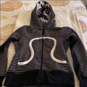 Lululemon scuba sweatshirt